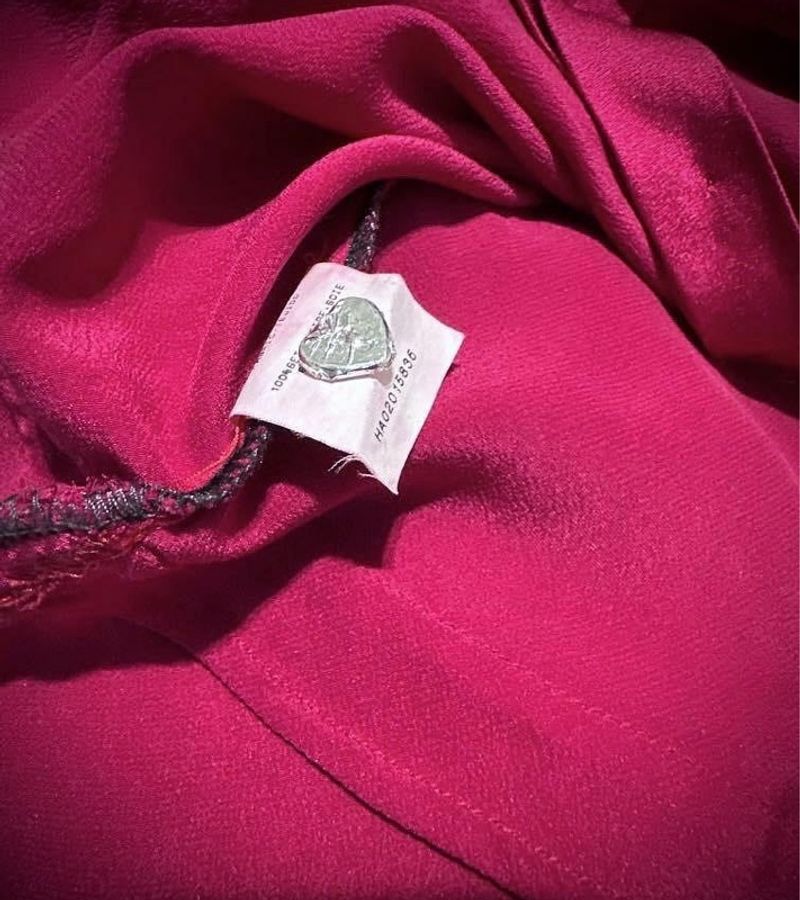 Moschino 義大利製 y2k 多巴胺蝴蝶結荷葉領絲綢襯衫 桃粉紅緞面蛋糕短版襯衫 女-3