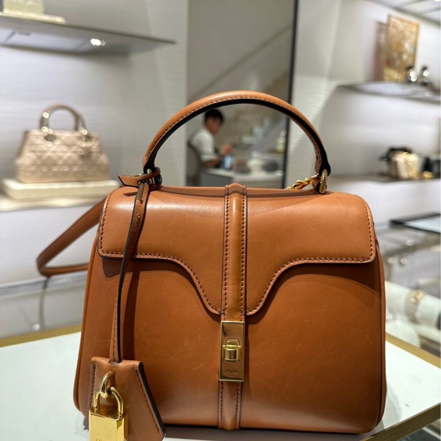 Celine 天然牛皮革小型16手袋 黃褐色 微風信義購入全配有發票 氣質質感上班族-2