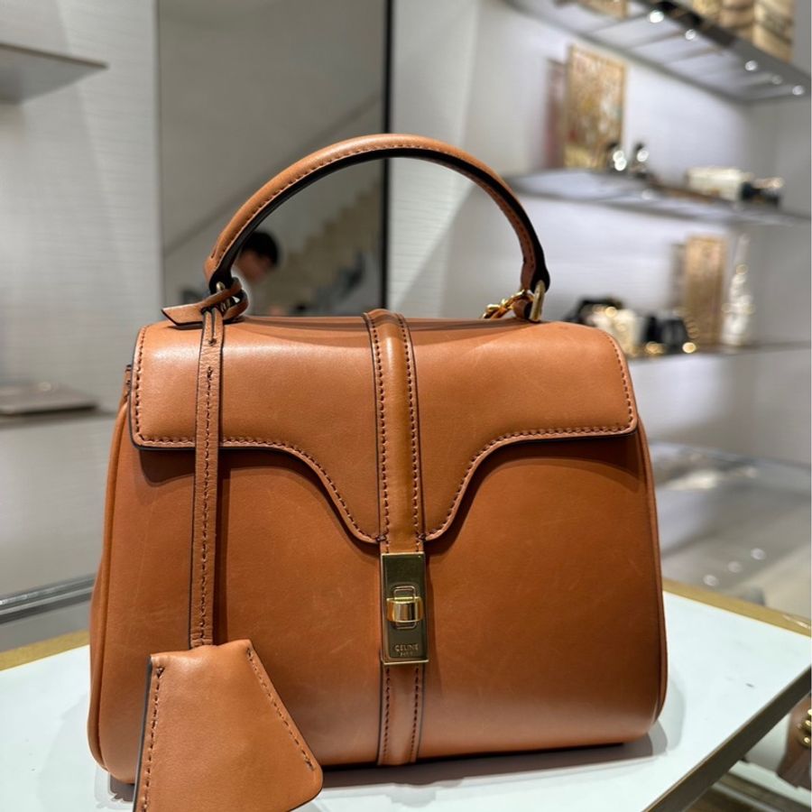 Celine 天然牛皮革小型16手袋 黃褐色 微風信義購入全配有發票 氣質質感上班族-7