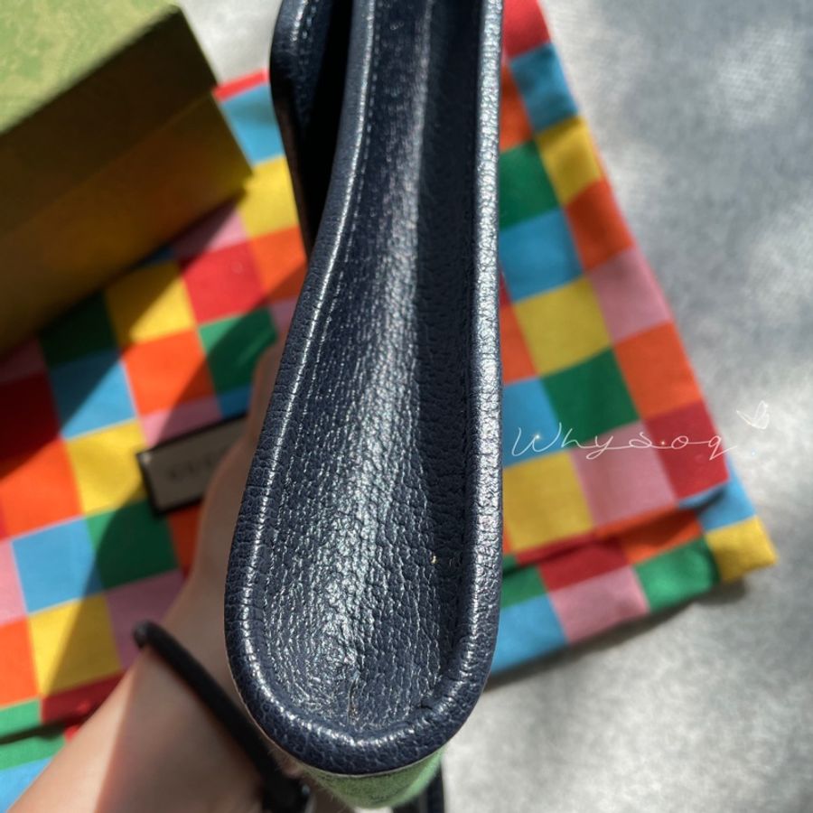 《Gucci》彩色系列綠色經典帆布老花手機包-8