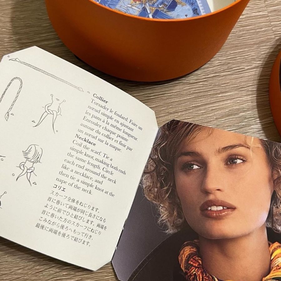 瑞奇二手精品 Hermes 摺疊 絲巾 全新88x88-3