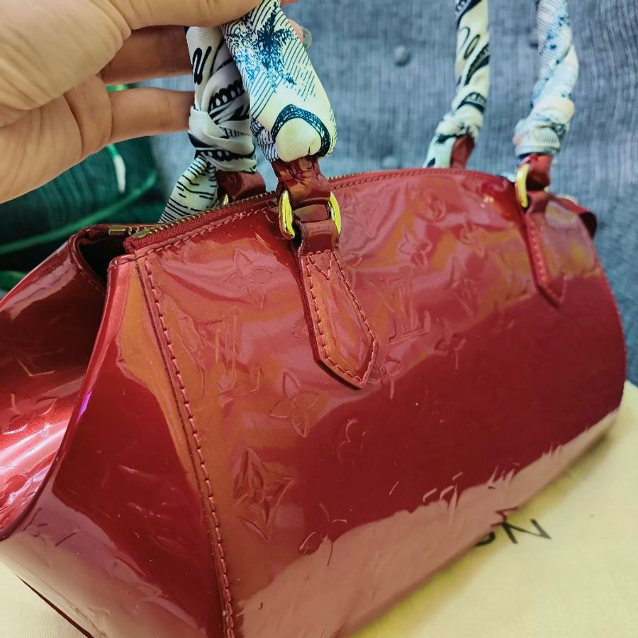 過年出清* Louis Vuitton LV漆皮 M91490 新娘包 單肩包 保齡球包 醫生包 櫻桃紅色 9成SHERWOOD GM HANDBAG MONOGRAM-3