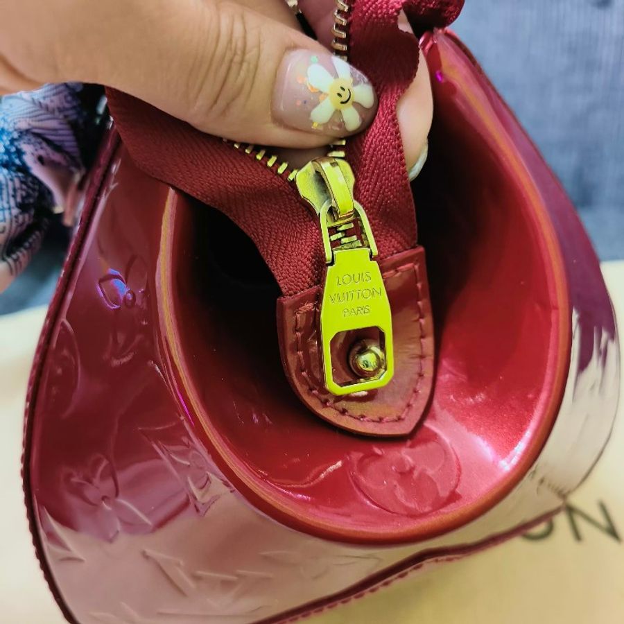 過年出清* Louis Vuitton LV漆皮 M91490 新娘包 單肩包 保齡球包 醫生包 櫻桃紅色 9成SHERWOOD GM HANDBAG MONOGRAM-4