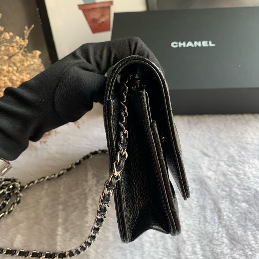 Chanel 經典CC Logo銀釦荔枝皮革WOC(黑色)-3