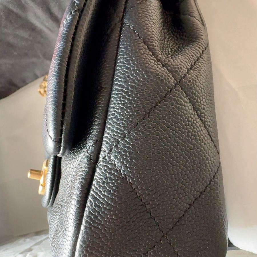 Chanel 23p 黑金愛心調節方胖20cm-11