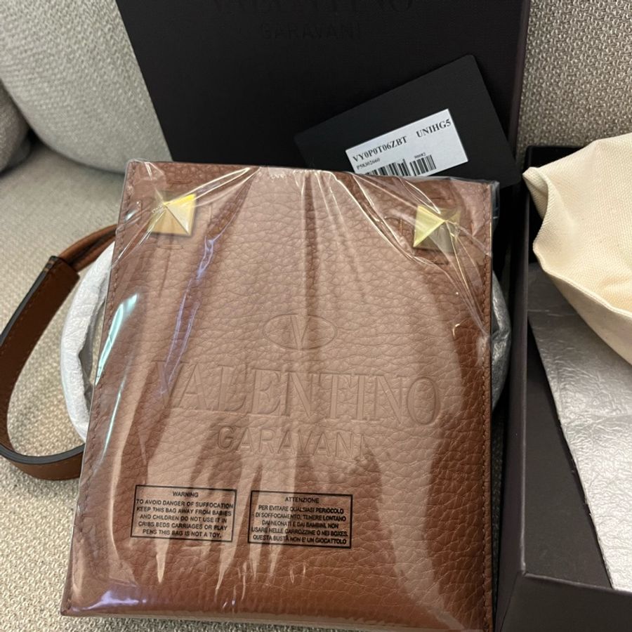 VALENTINO 側背包 小廢包-1