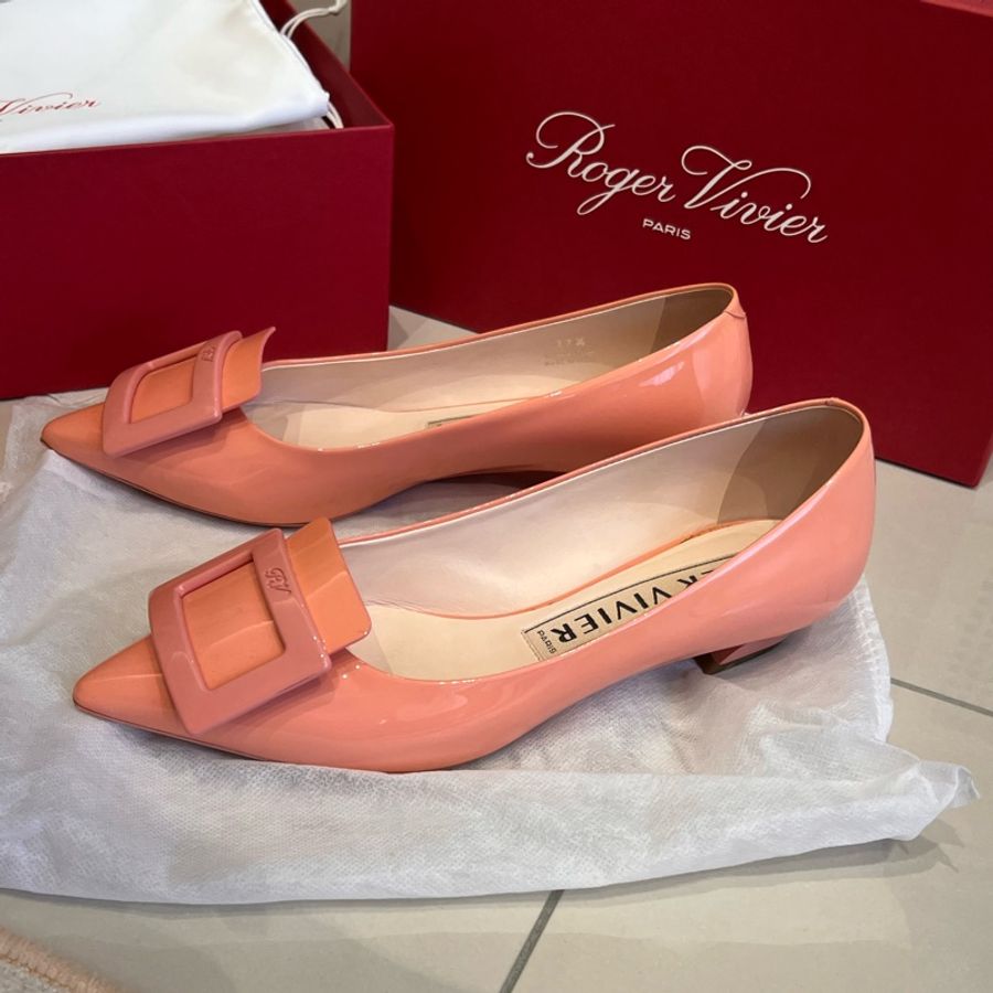Roger Vivier RV低跟鞋 經典款 漆皮粉色-4