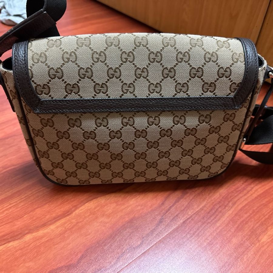 GUCCI 郵差包-8