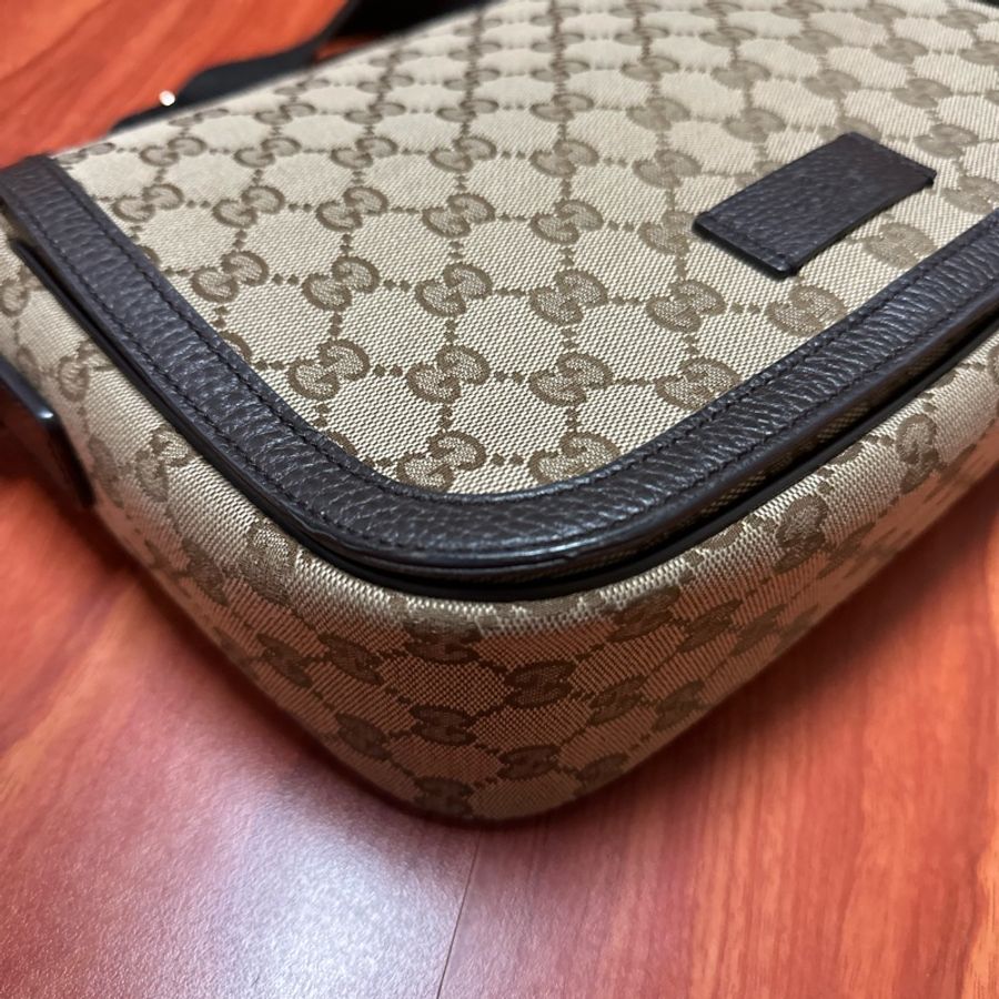 GUCCI 郵差包-14