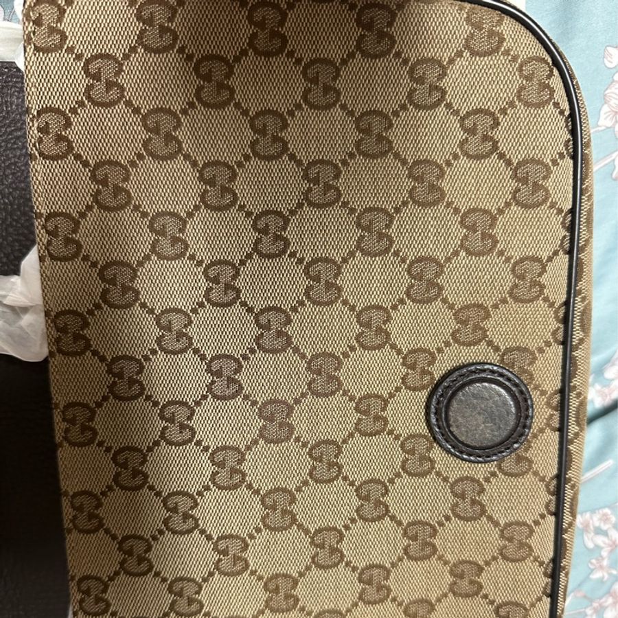 GUCCI 郵差包-16
