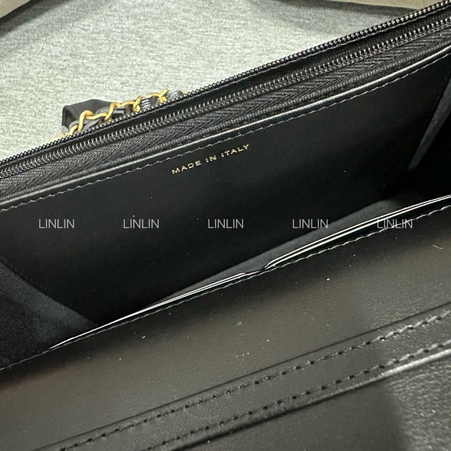 CHANEL 24S黑金荔枝牛皮 雙C調節扣WOC-7
