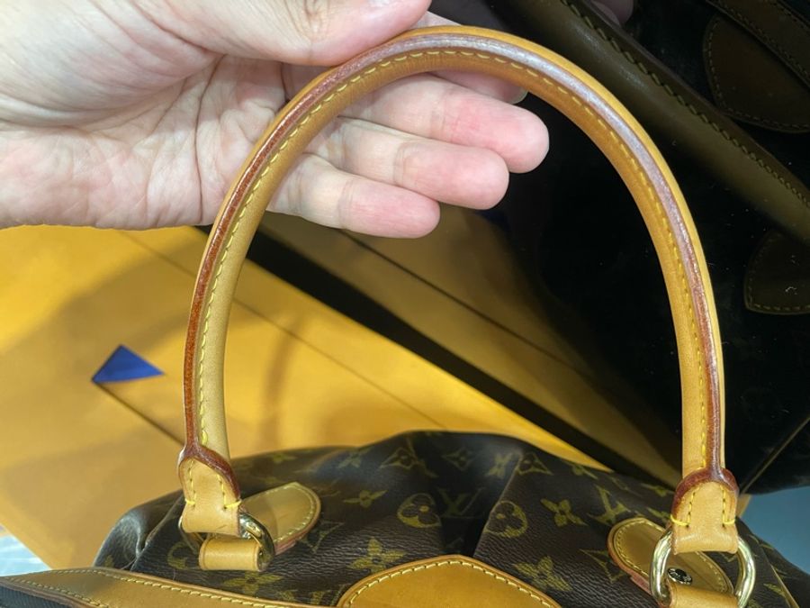 LV 手提包/水餃包 M40143 85成新-10