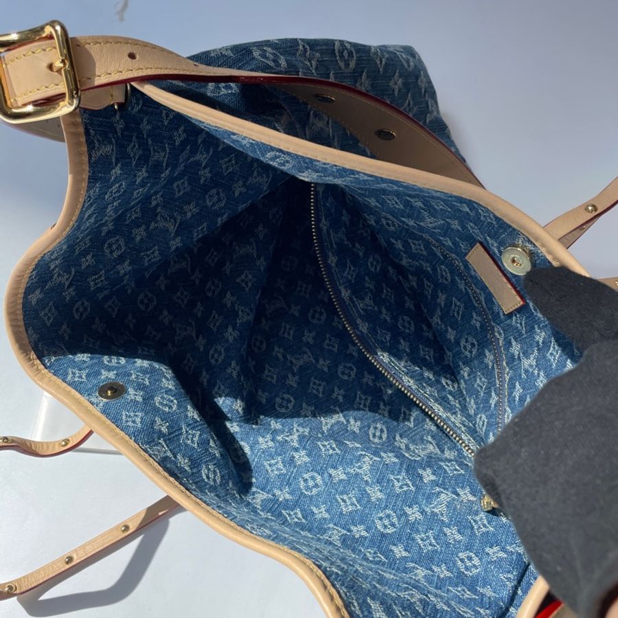 Louis Vuitton 牛仔布CarryAll MM-7