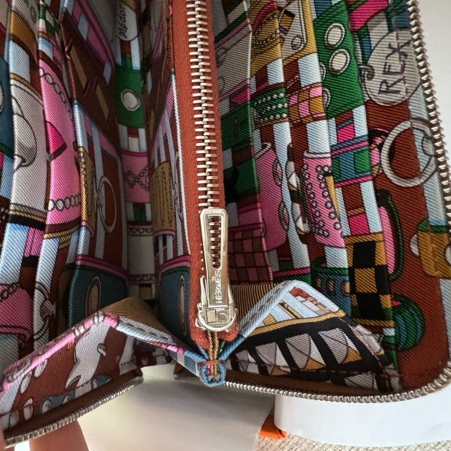 發財錢包! Hermes 長夾皮夾 silk’in wallet silkin wallet silk in wallet 絲巾長夾-4