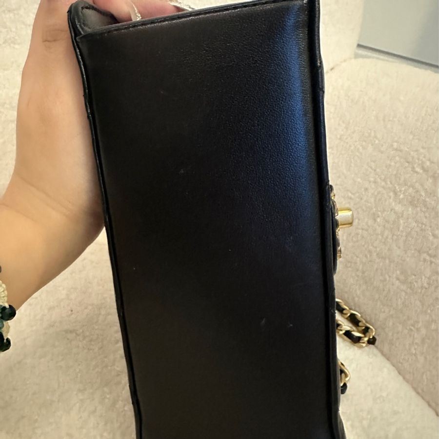 🤍Chanel 23A 手工坊雕花鏤空方胖-7