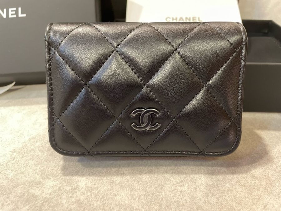 香奈兒Chanel so black 全新💕羊皮拉鏈零錢包-2