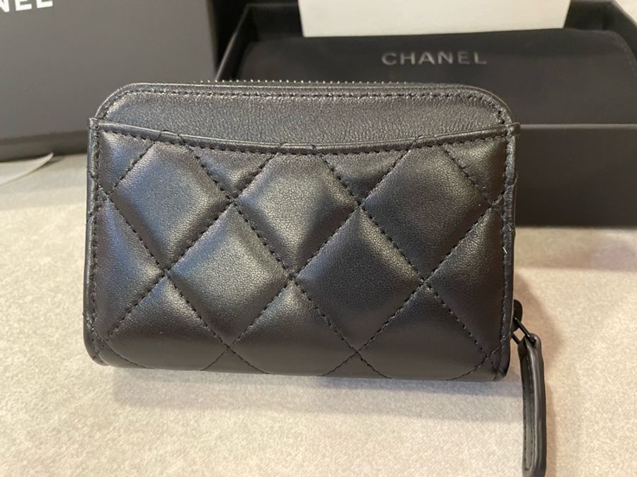 香奈兒Chanel so black 全新💕羊皮拉鏈零錢包-4