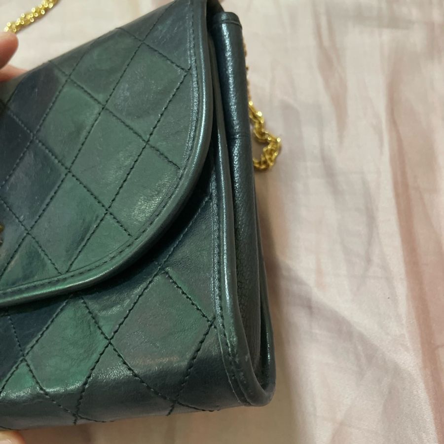 Chanel vintage mini coco woc 老香鏈條包-11