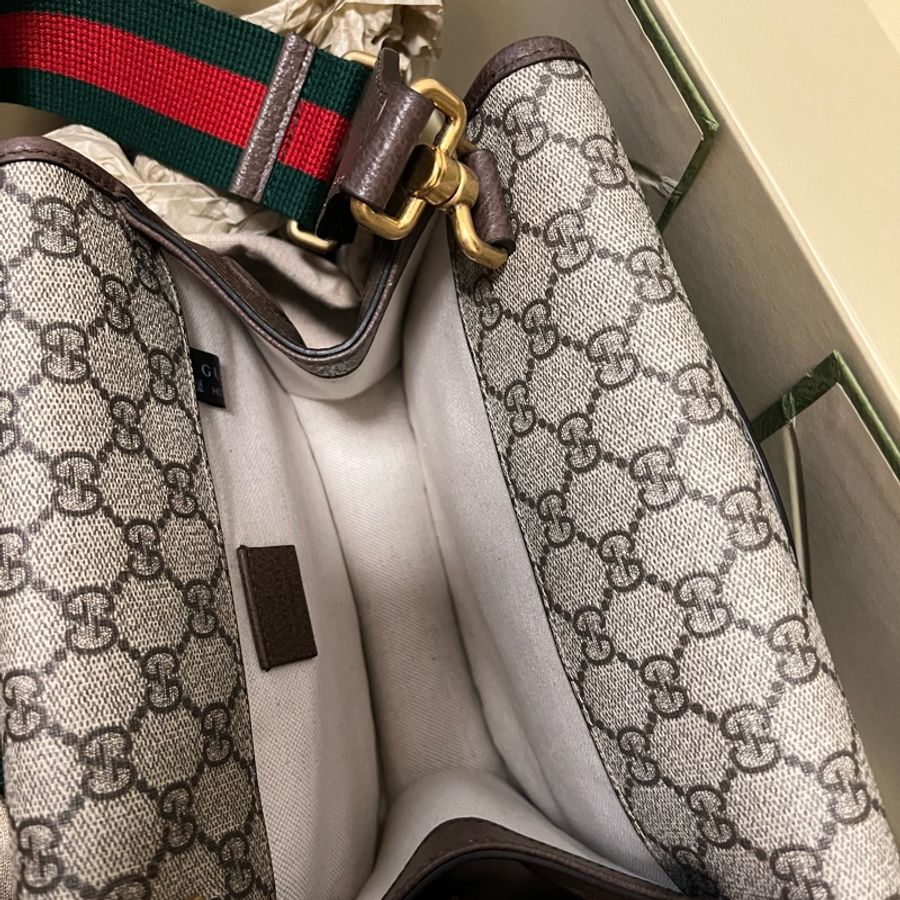 Gucci雙層虎頭郵差包(胸包)-9