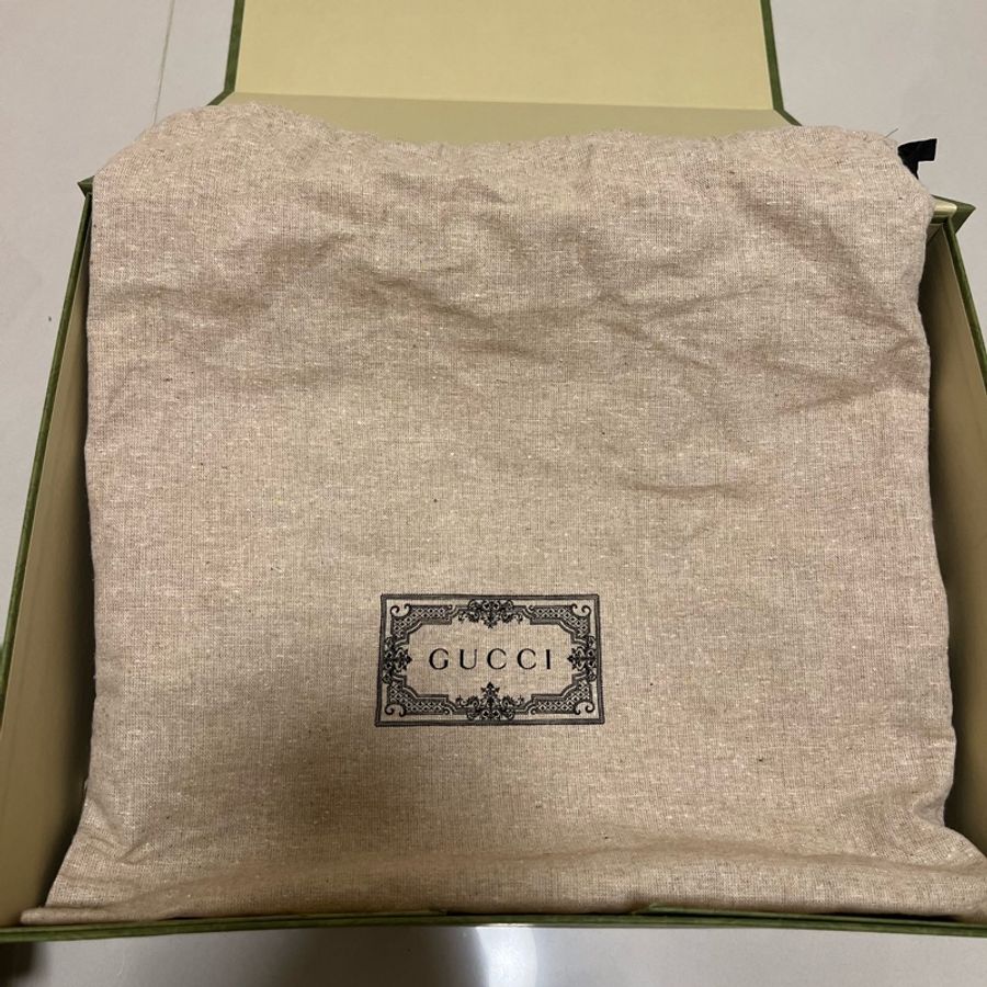 Gucci雙層虎頭郵差包(胸包)-18
