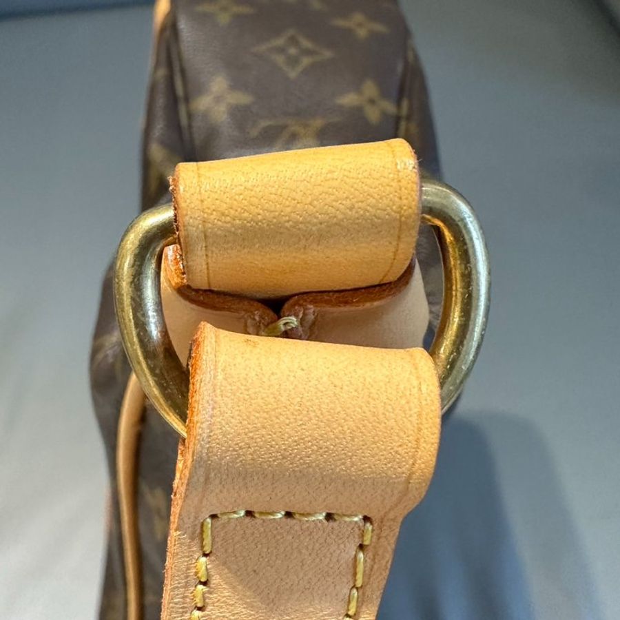 全網最低❤️LV❤️經典老花牛角包~包況良好-24