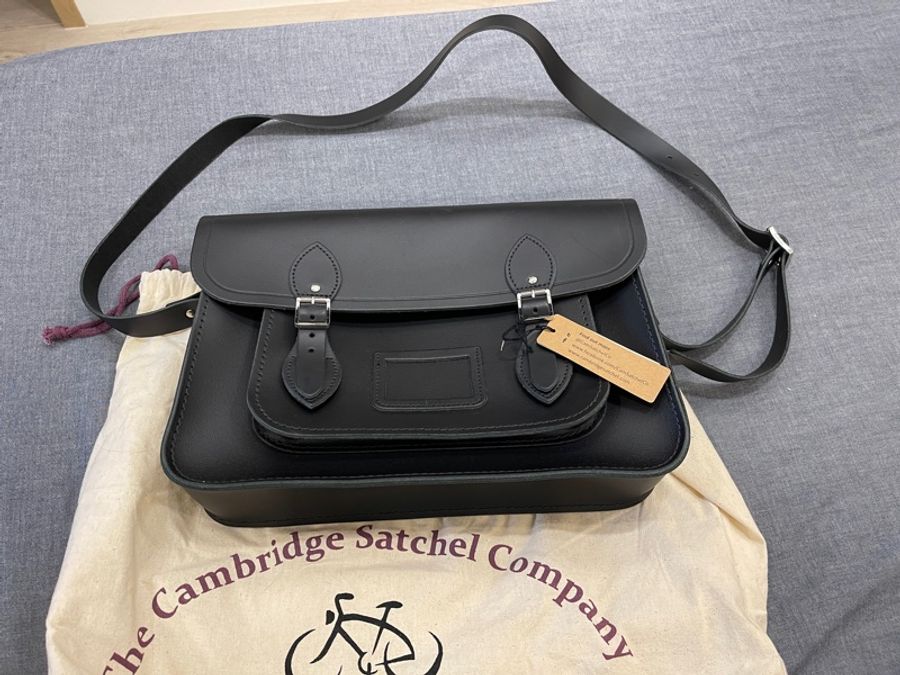 The Cambridge Satchel Company 全新斜背包/公事包-0