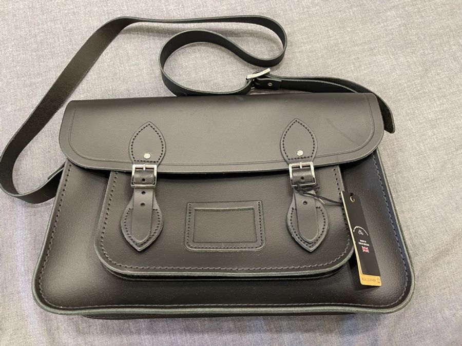 The Cambridge Satchel Company 全新斜背包/公事包-1