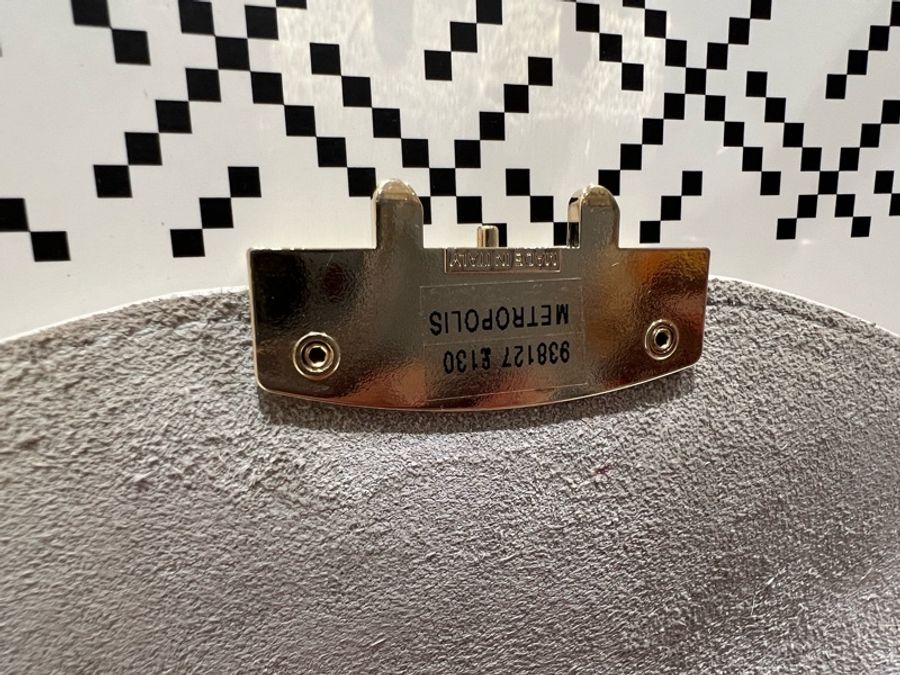 FURLA METROPOLIS系列防刮紅色皮革斜背小方包/送FURLA 兔毛毛球吊飾/可更換殼-11