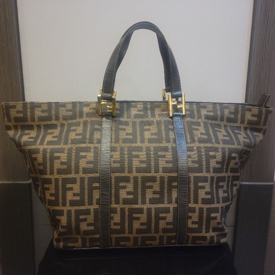 〔降價出清〕Fendi 老花 手提包 極新-0