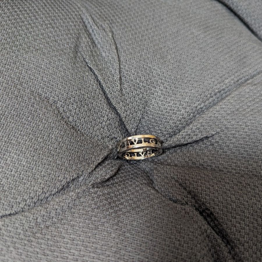 Bvlgari B.zero1 18K 白金單圈戒指 57mm,螺旋飾以鏤空品牌標誌-1