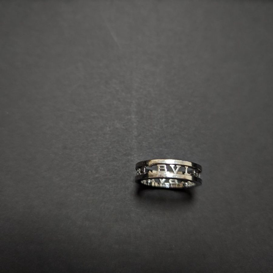 Bvlgari B.zero1 18K 白金單圈戒指 57mm,螺旋飾以鏤空品牌標誌-5