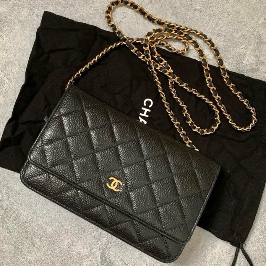 Chanel 黑金 魚子醬woc-0