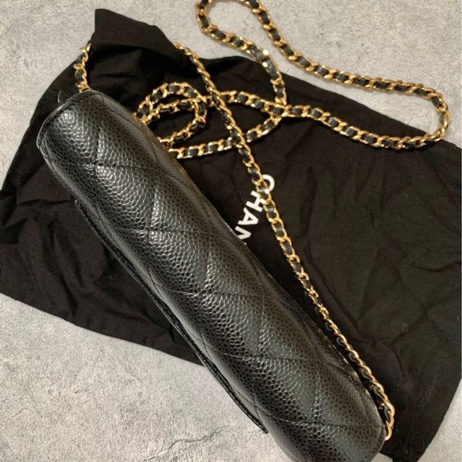 Chanel 黑金 魚子醬woc-2