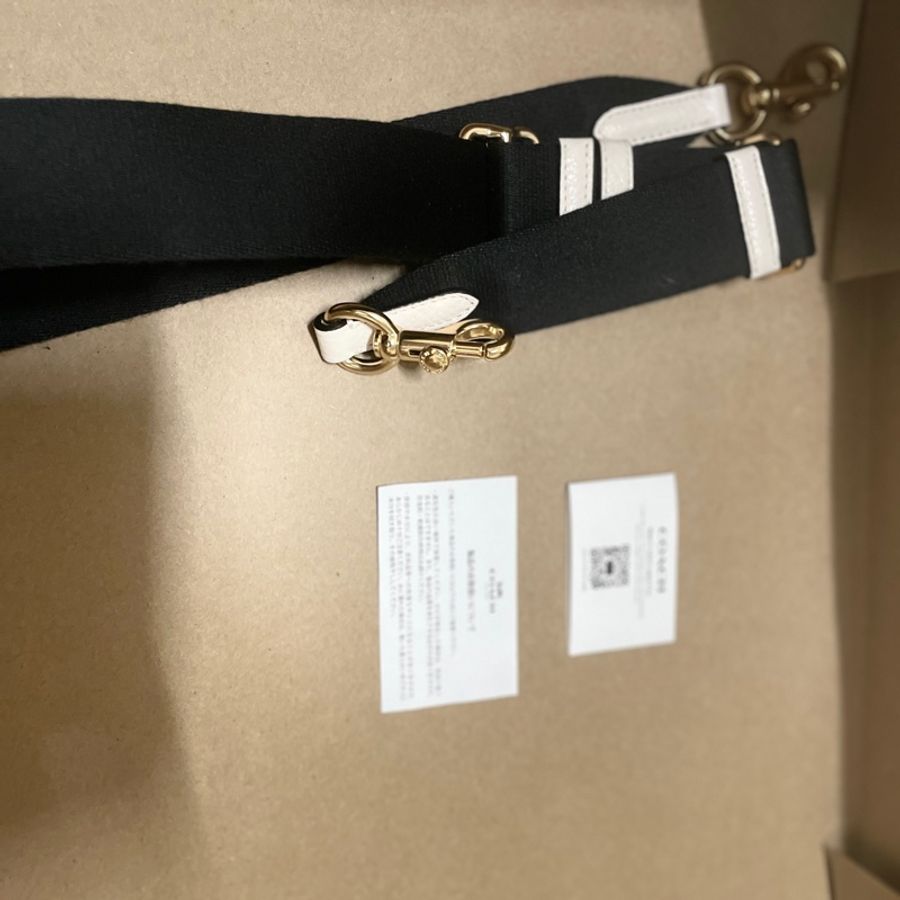 藍色Coach Dempsey Tote 40 In Signature Jacquard With Patch-3