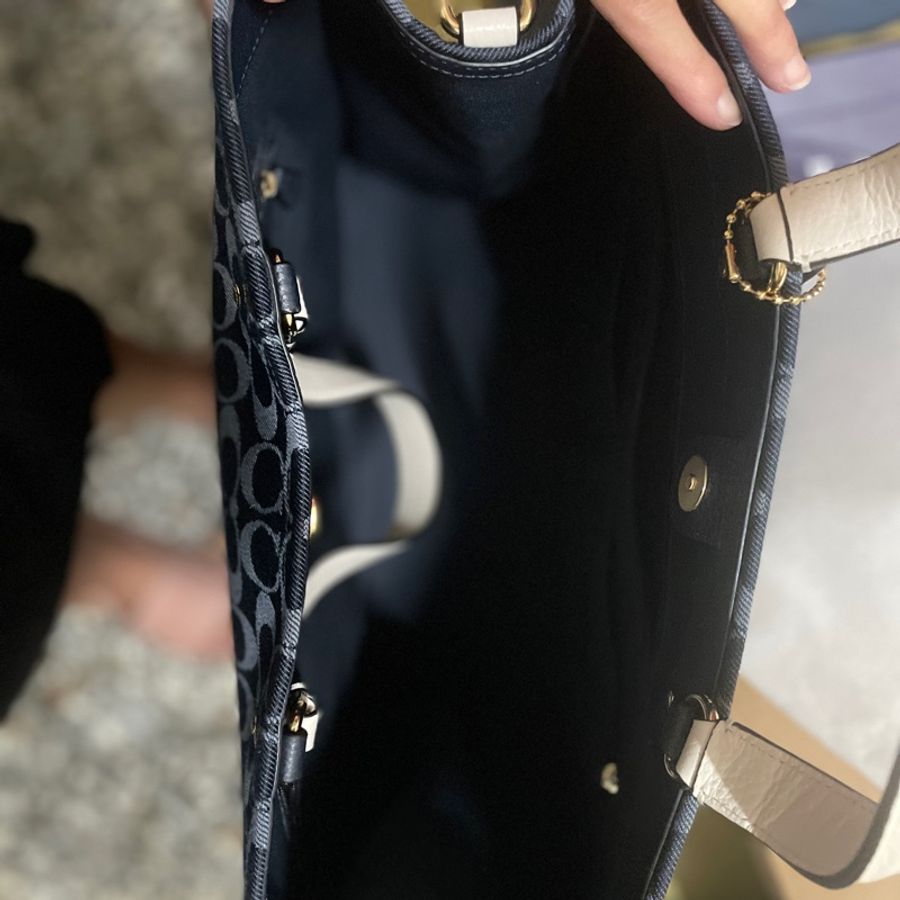 藍色Coach Dempsey Tote 40 In Signature Jacquard With Patch-11