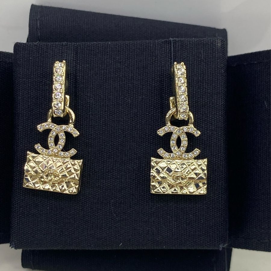 Chanel CC Earrings-1