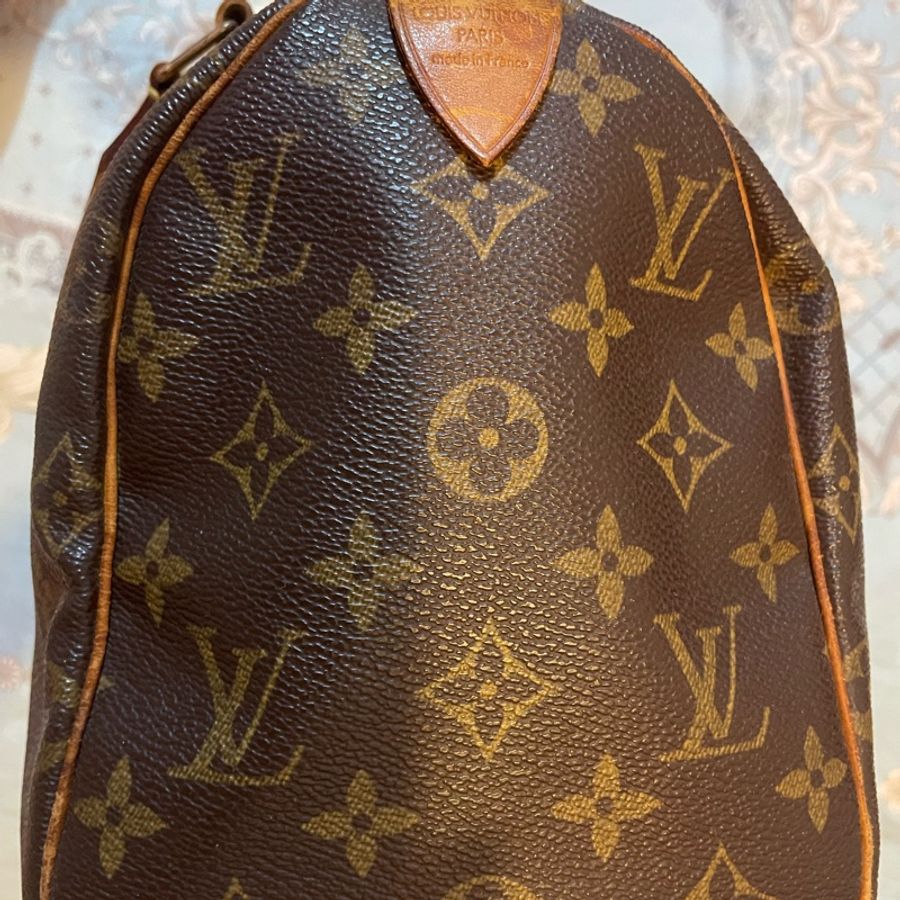 這款小巧優雅的Speedy 25以柔軟的Monogram帆布製成-31
