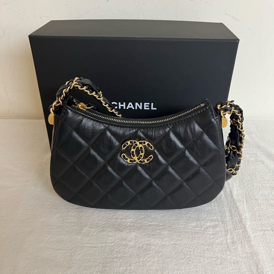 Chanel 23k 19 腋下包-5