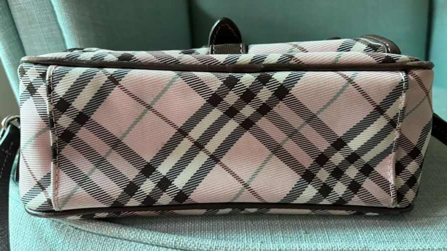 正品二手櫻花粉Burberry藍標相機包-2