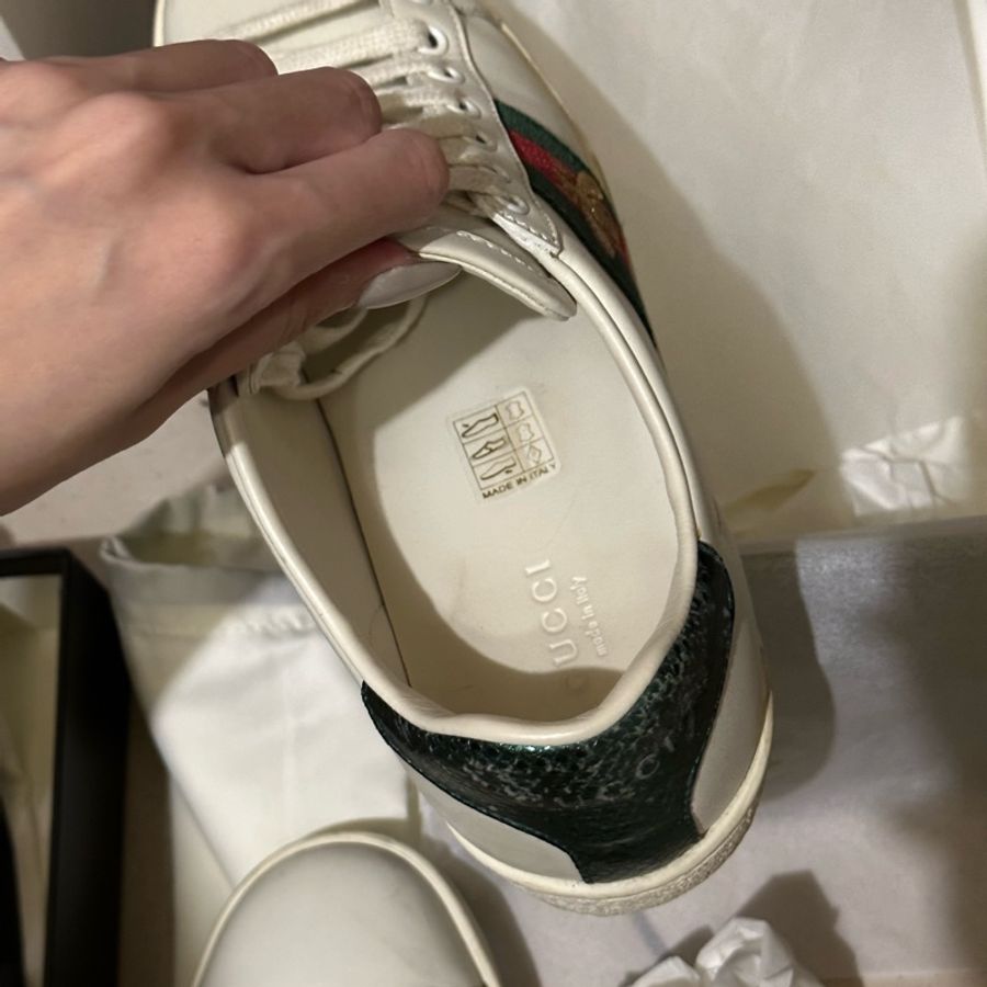 Gucci 小蜜蜂經典款-2
