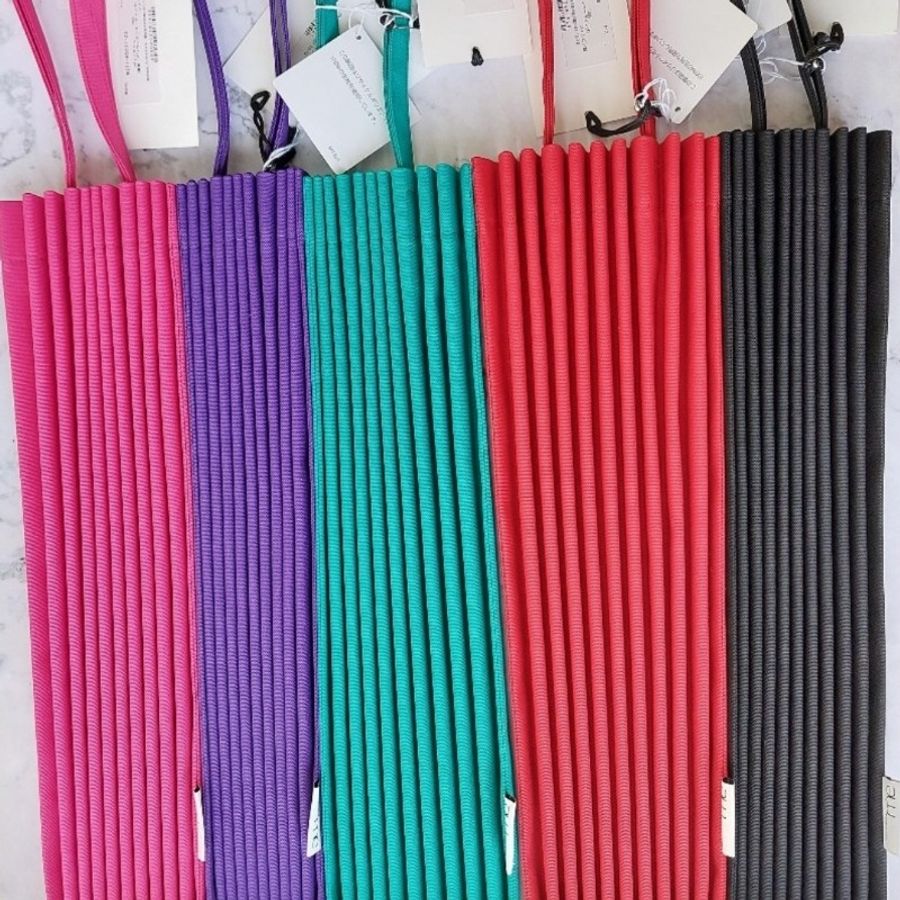 樹幹包 me ISSEY MIYAKE
TRUNK PLEATS BAG 12 現貨 購物包-5