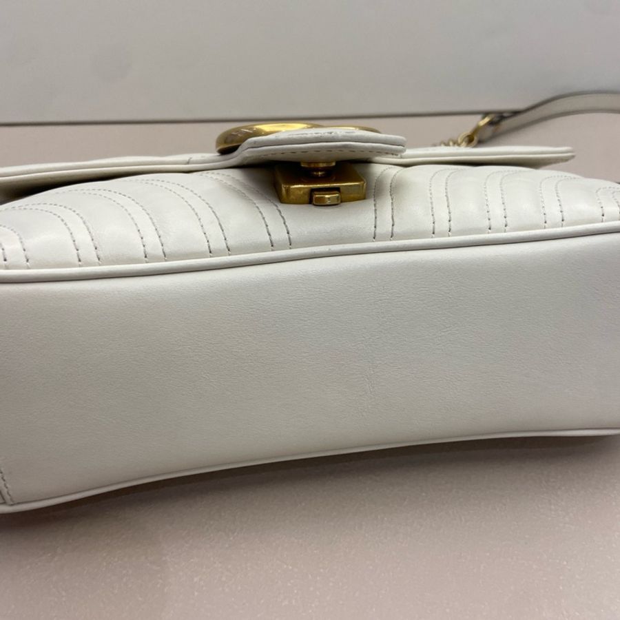 Gucci Marmont 小號白色牛皮肩背包-7