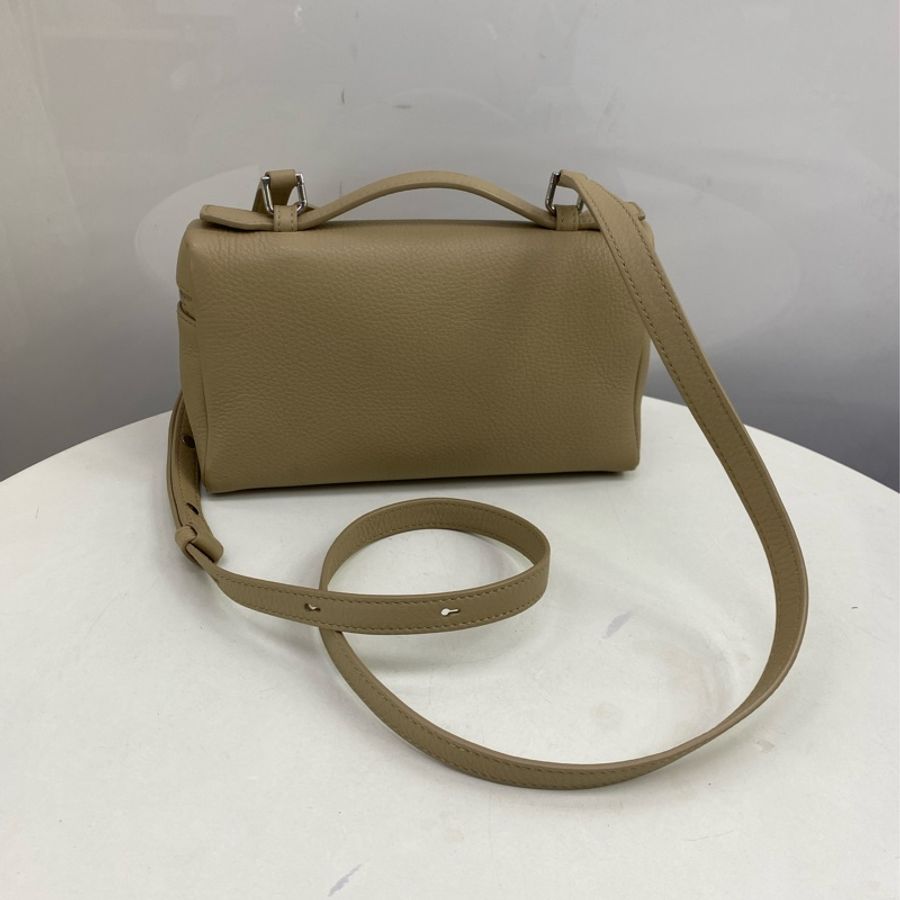 Loro Piana Extra Pocket L19-2
