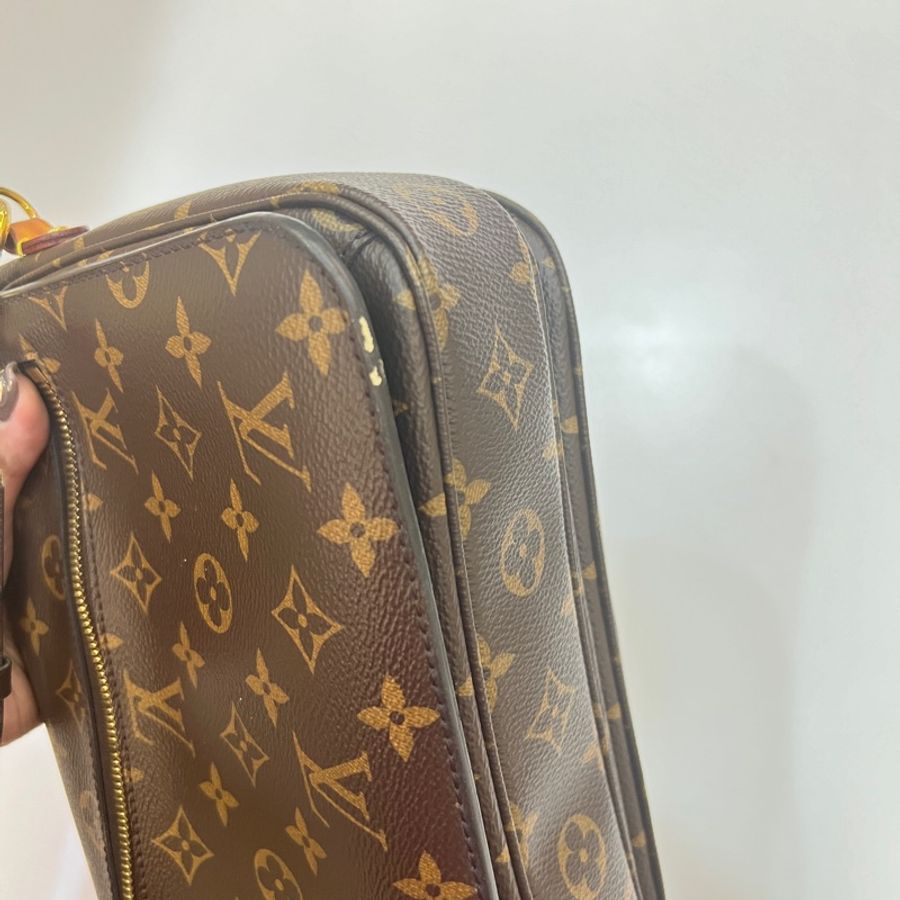 LOUIS VUITTON Pochette Metis 老花郵差兩用包 M44875-10