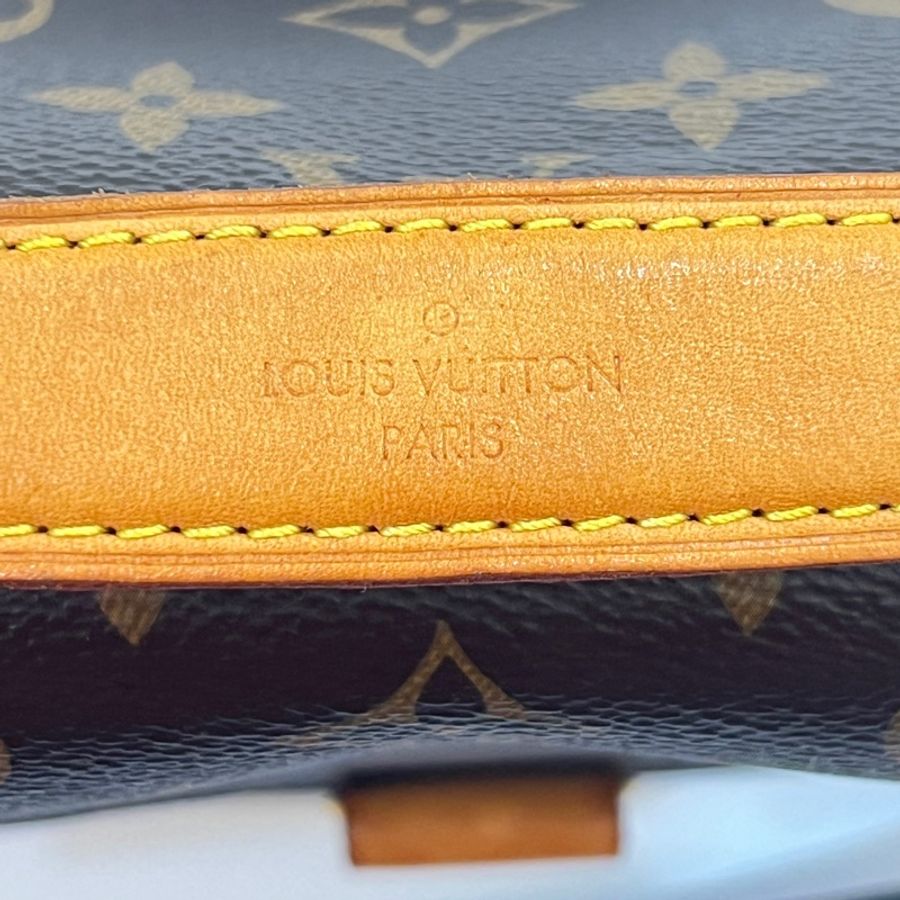 LOUIS VUITTON Pochette Metis 老花郵差兩用包 M44875-16