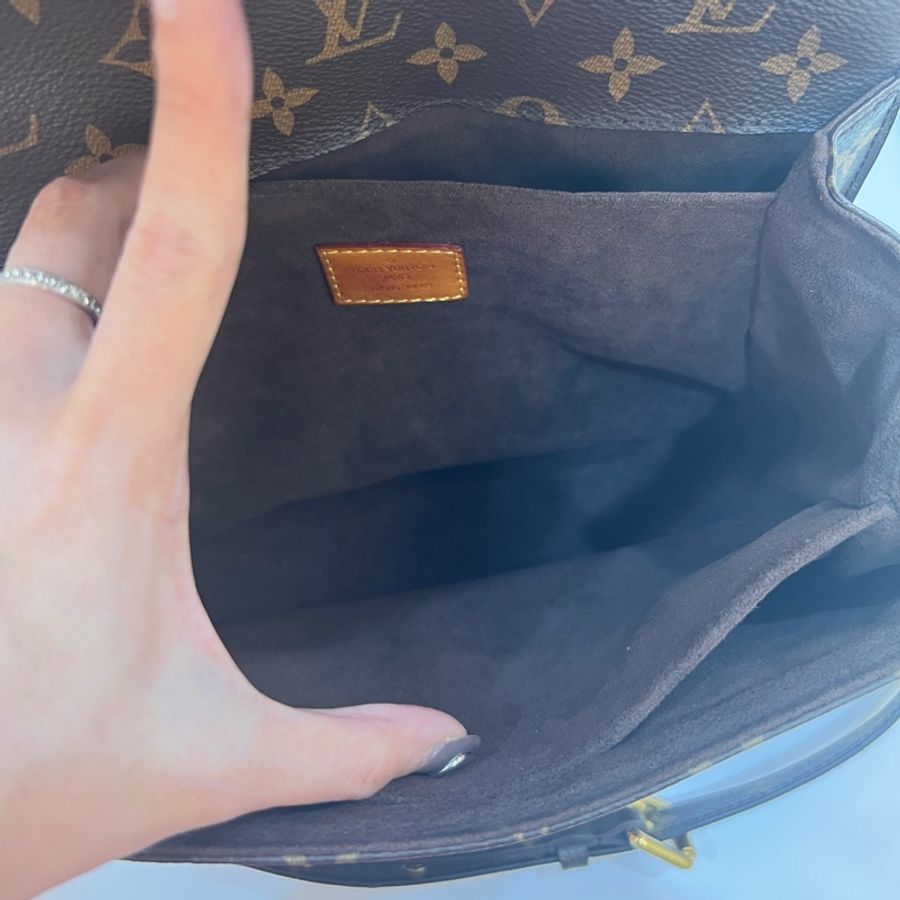 LOUIS VUITTON Pochette Metis 老花郵差兩用包 M44875-20