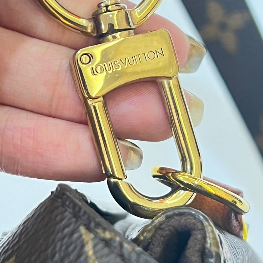 LOUIS VUITTON Pochette Metis 老花郵差兩用包 M44875-31