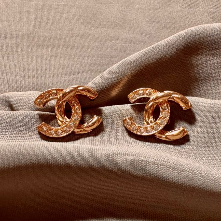 Chanel Vintage 金色水鑽菱格耳環-4