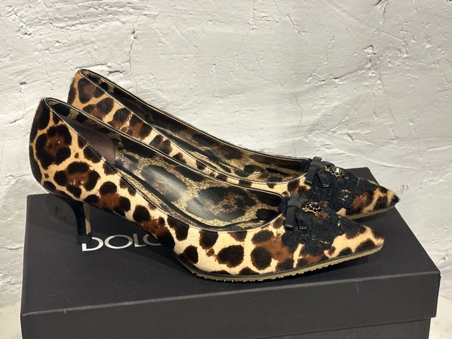 D&G 豹紋低跟尖頭鞋-7
