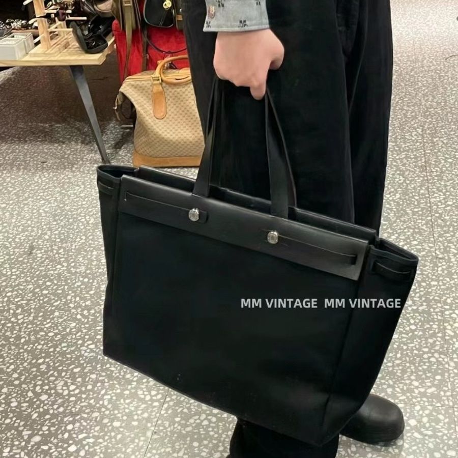 ✨馬年成為養馬人🔥Hermès Hermes herbag cabas 40 vintage bag 愛馬仕 黑色 大托特包 帆布包 手袋 側揹包 手提包 媽媽包 上班族 電腦包 筆電包 公事包-0
